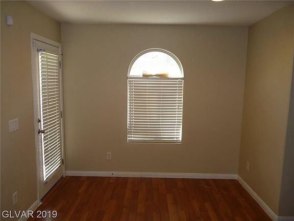 5th image of 1281 Sand Castle Ave
