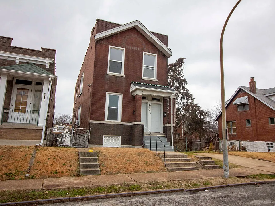 4335 Minnesota Ave