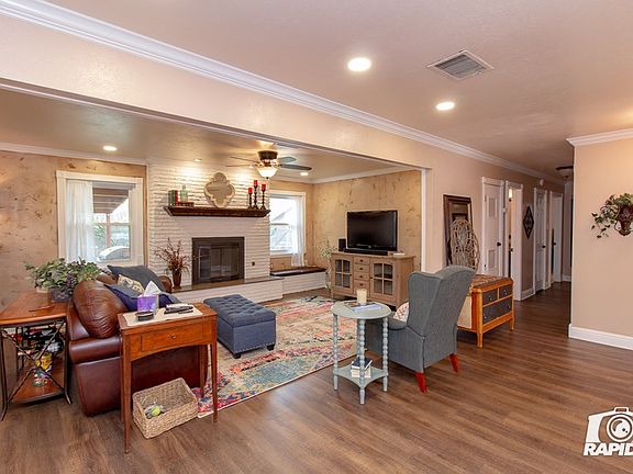 4th image of 1702 Culver Dr