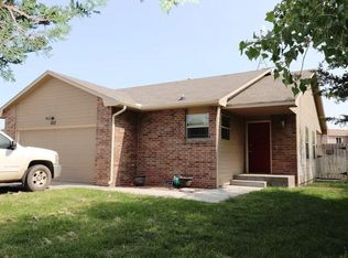 550 Donna Ave, Garden City, KS 67846