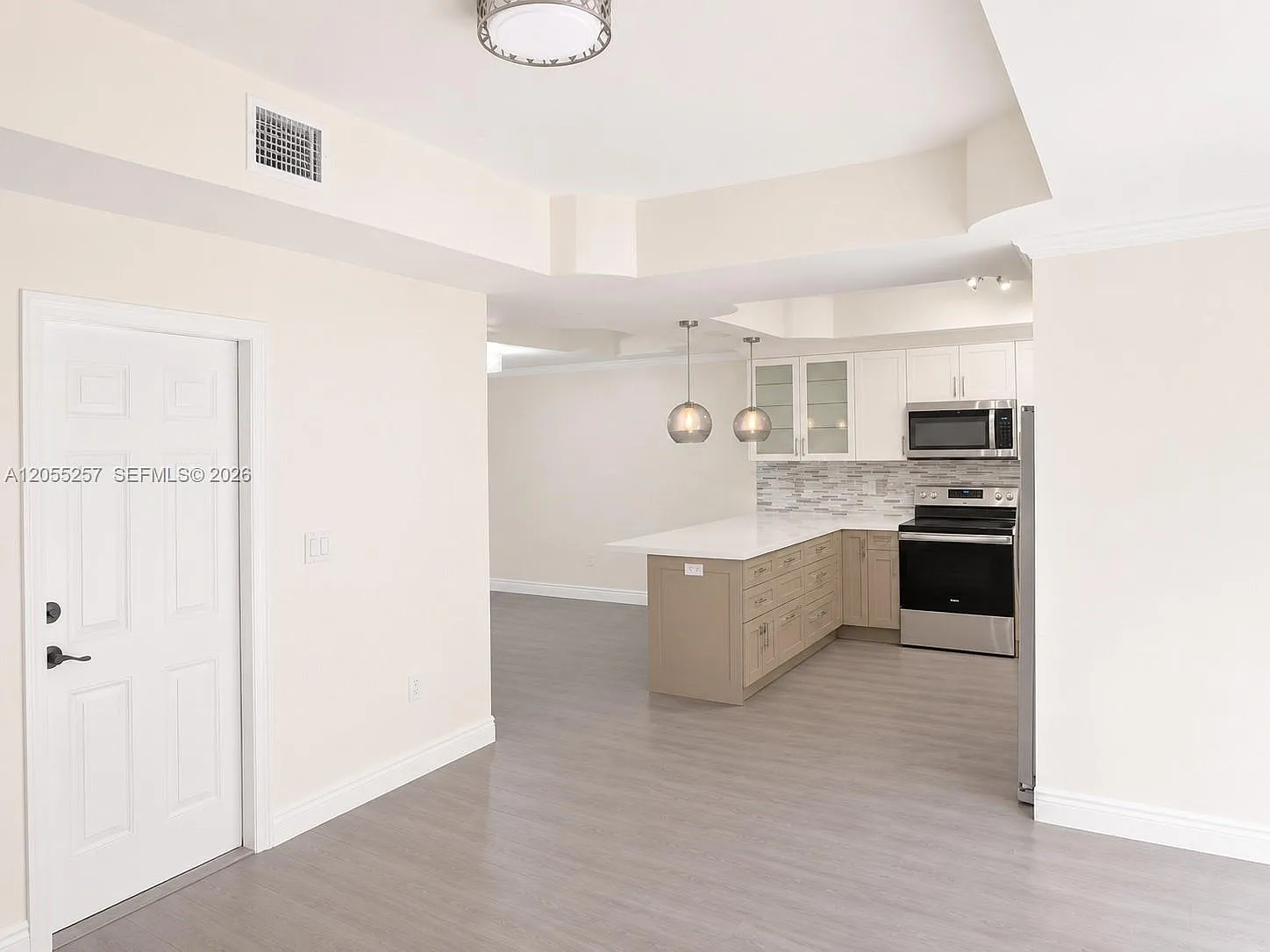 Villa Vizcaya Condo — Photo 2