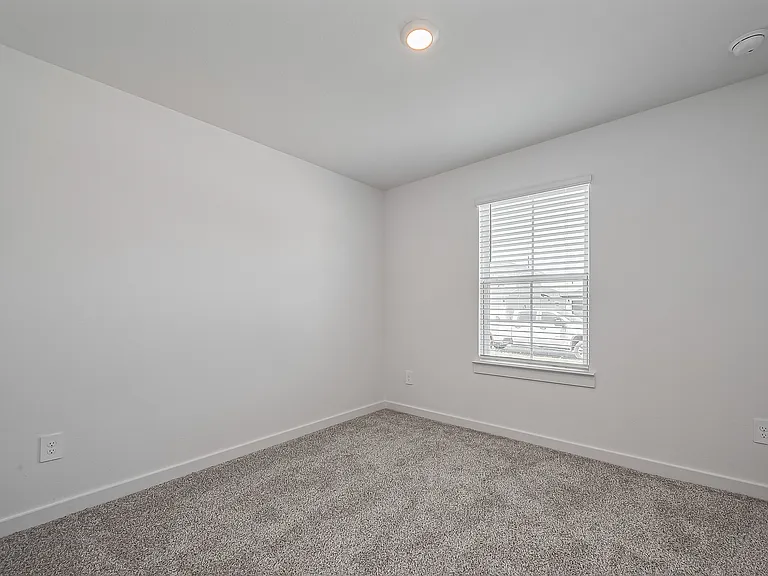 1535 Merulana Ln — Photo 11