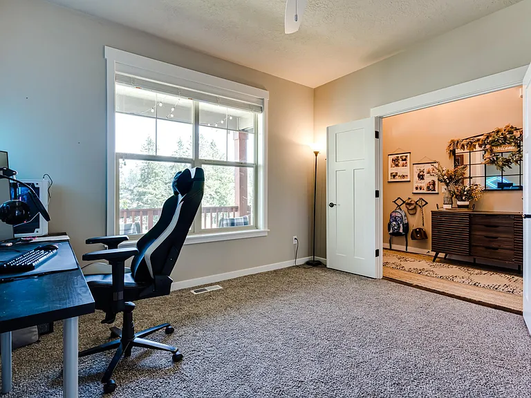 3237 Timberline Dr — Photo 8