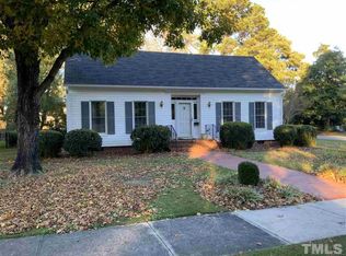 600 W Pearsall St, Dunn, NC 28334