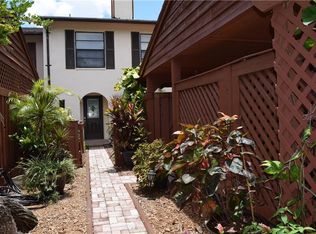 669 Fairwood Forest Dr, Clearwater, FL 33759