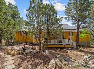 2967 E Lookout Ln, Overgaard, AZ 85933