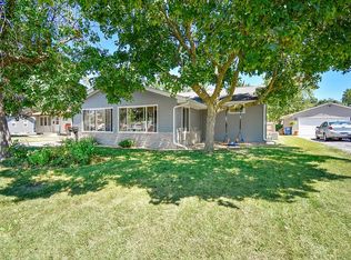 709 S Emerson St, Monticello, IL 61856