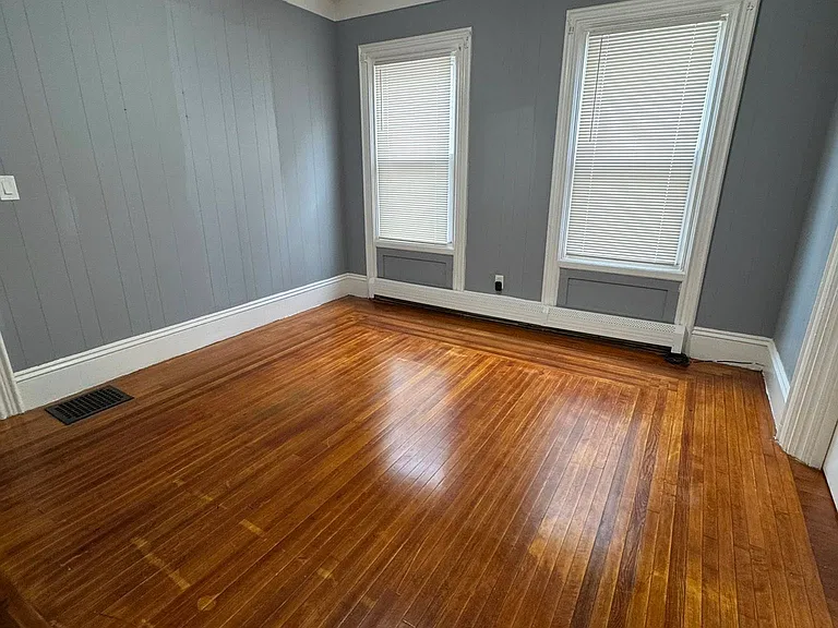 166 Purchase St #1 — Photo 8