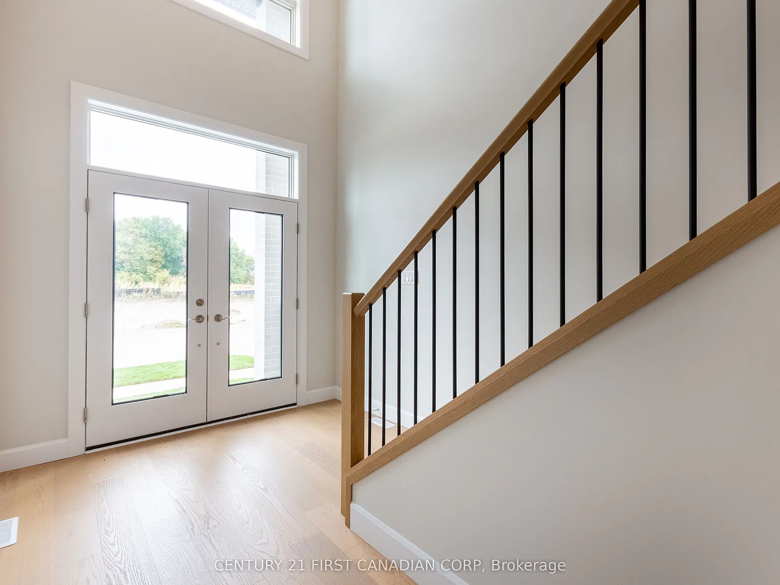 3 bed, $2,999 — Photo 3