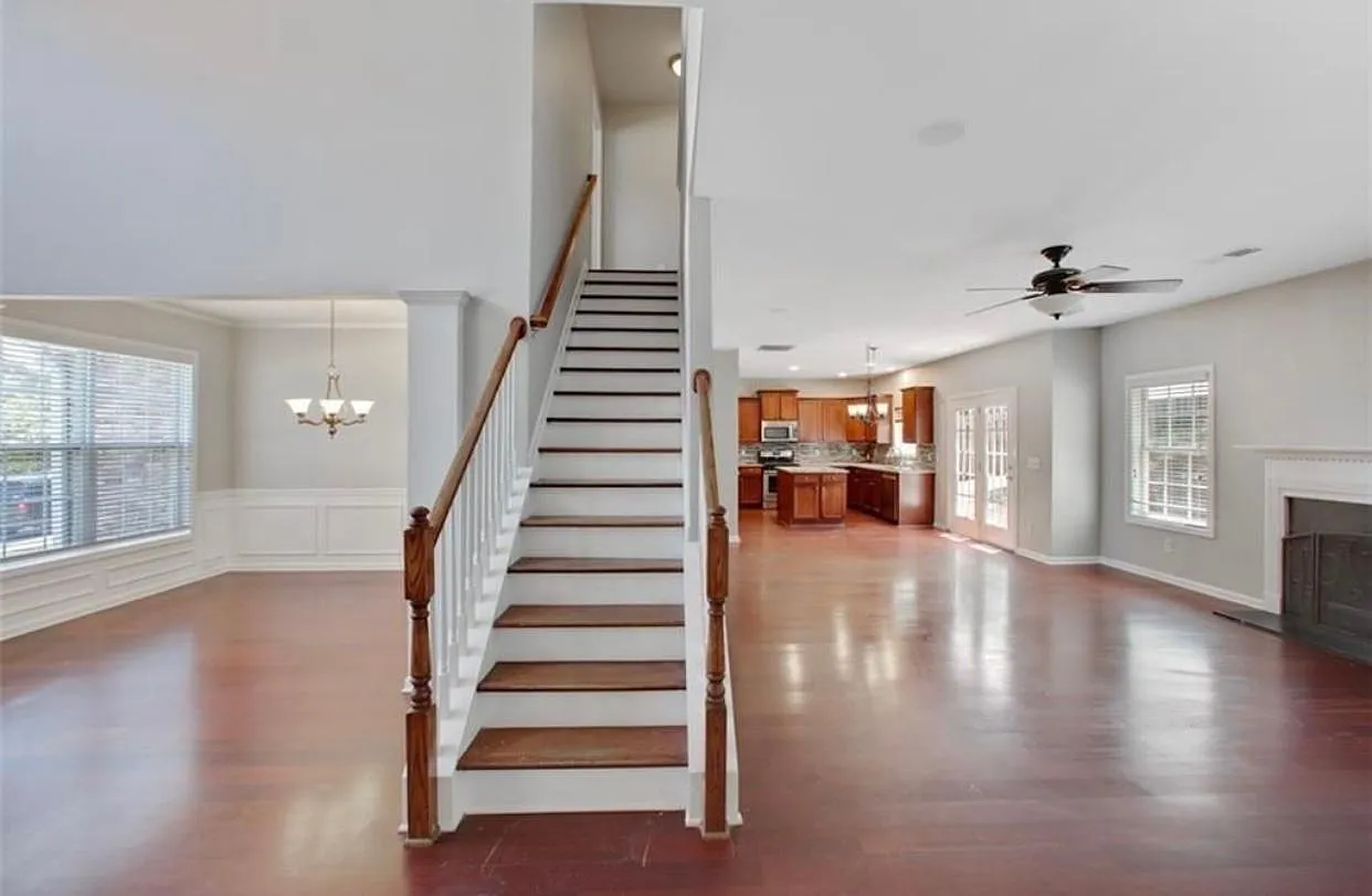 2806 Glenlocke Cir NW — Photo 4