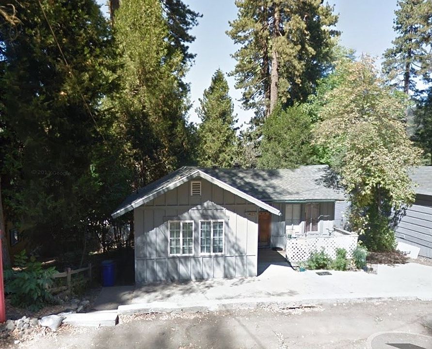 1st image of 22860 Waters Dr