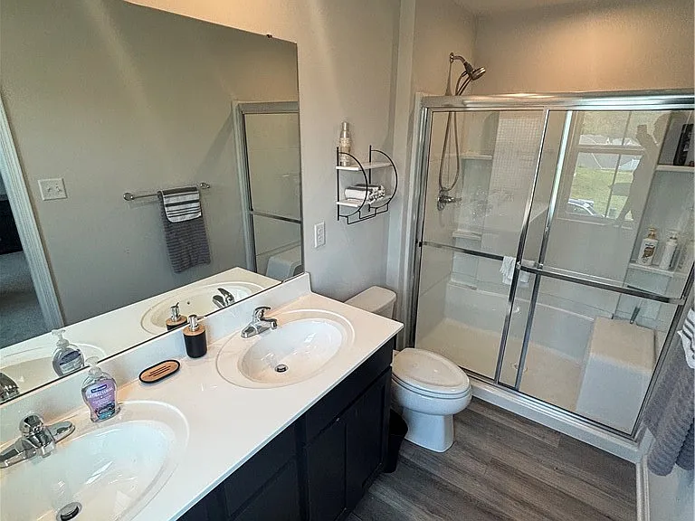 313 Ruth Ct — Photo 12