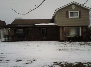 12188 Sweitzer Rd, Carleton, MI 48117