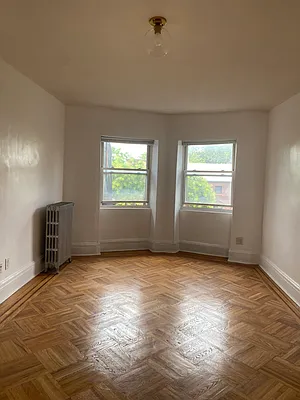 Rented by Owner | media 9