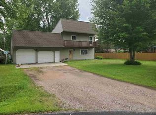 2805 Holly Ct, Marshfield, WI 54449