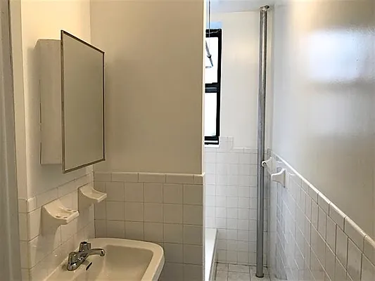 Rented by City Apt Group LLC | media 27