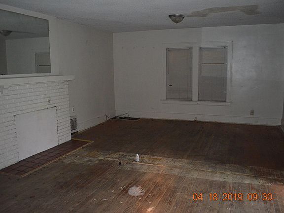 5th image of 310 E May St