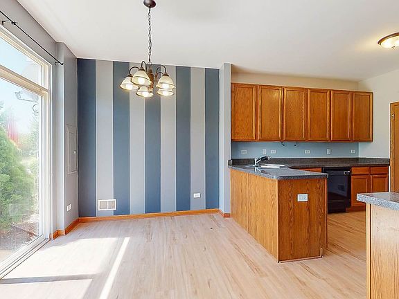 5th image of 5018 Elmira Ct #5018