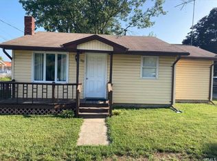 22 W Merrill St, Rossville, IN 46065