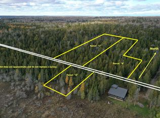 A Ponchartrain Trl, Hessel, MI 49745