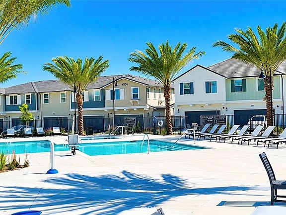 2nd image of 4016 Peony Paseo #4