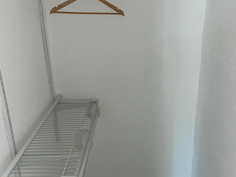 217 SE 20th Ave #8 — Photo 6