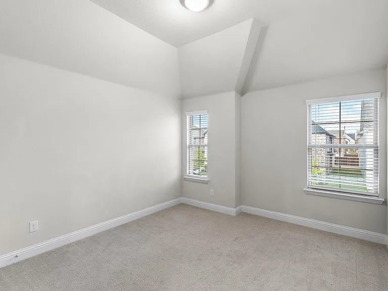 4123 Curtiss Dr — Photo 28
