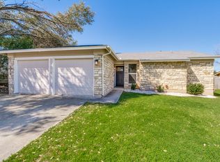 512 Suzzane Rd, Pflugerville, TX 78660