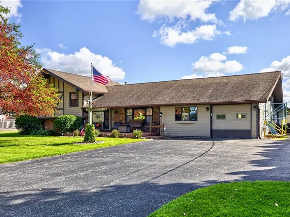 151 Armstrong Rd, Scottsville, NY 14546