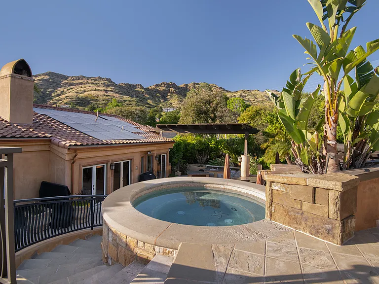 1650 Mesa Ridge Ave — Photo 48