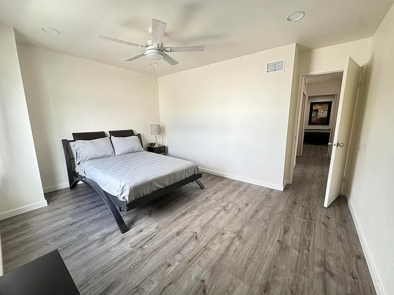 48728 Desert Flower Dr — Photo 19
