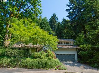 903 SW Vincent Pl, Portland, OR 97239