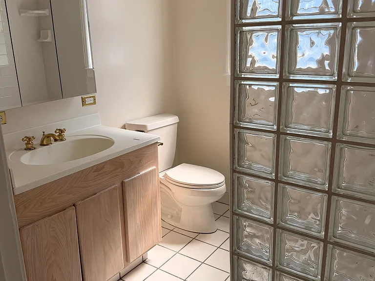 3328 Fernside Blvd — Photo 6