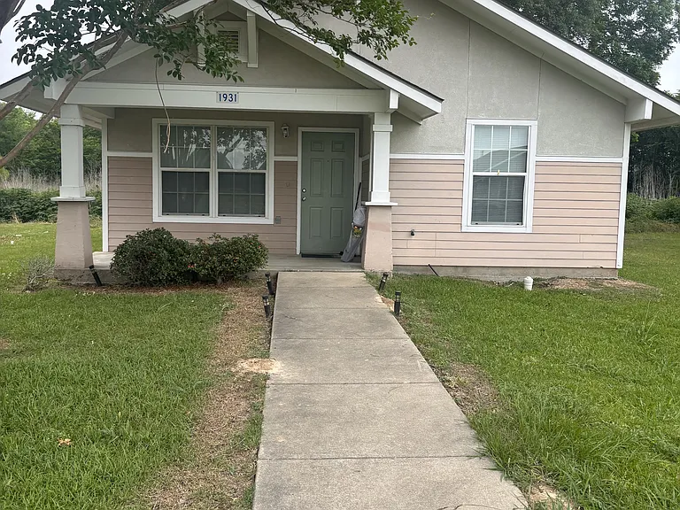 1901 Marshall Frank Dr — Photo 1