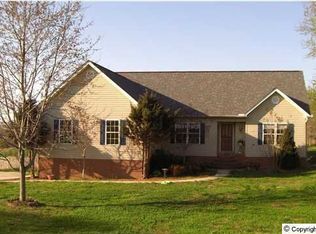 345 New Harmony Rd, Arab, AL 35016