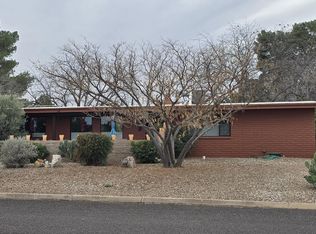 1002 E Geneva St, Pearce, AZ 85625