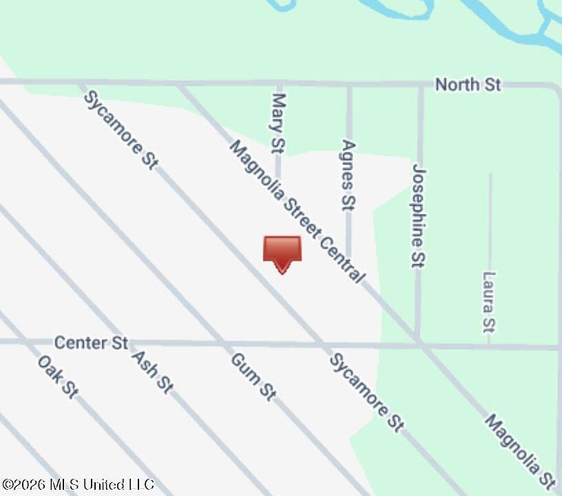 2nd image of Sycamore St Lot 730