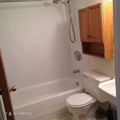 4th image of 205 Salina St