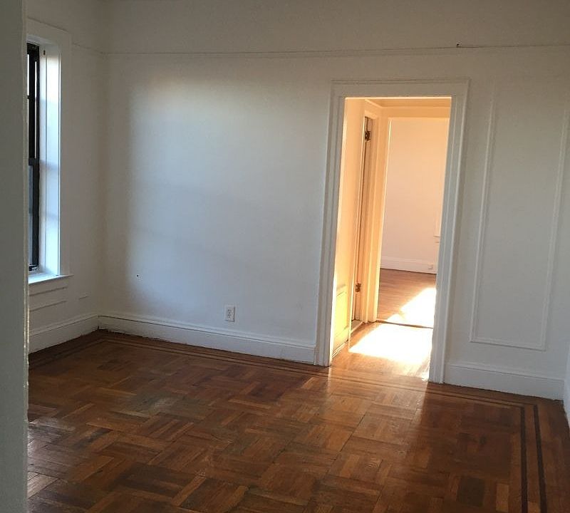 2nd image of 6115 43rd Ave APT 2C