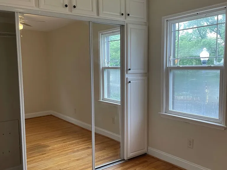 716 N Monroe street — Photo 9