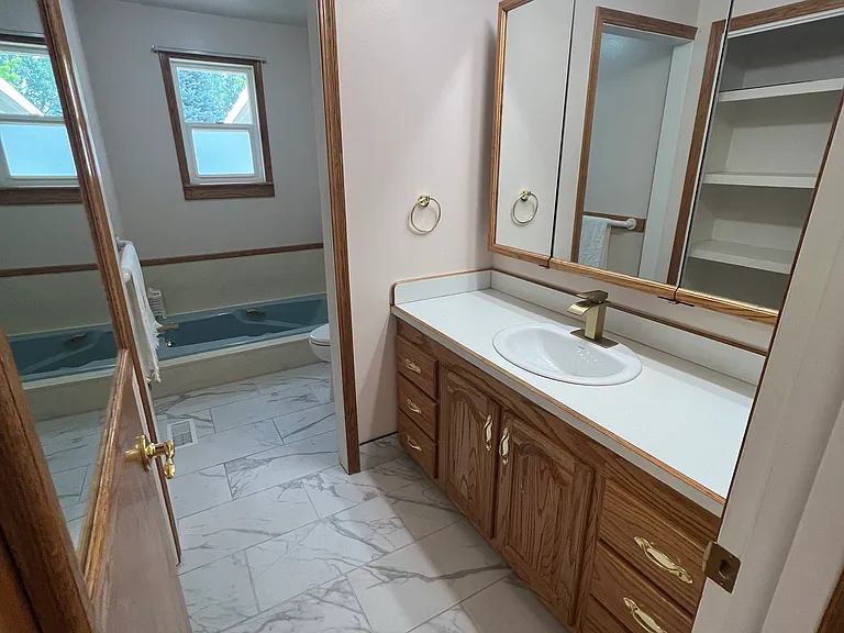 421 W 100 N — Photo 30