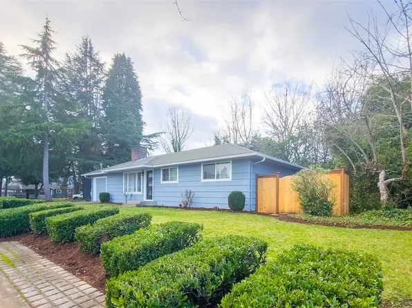 21837 7th Avenue S, Des Moines, WA 98198
