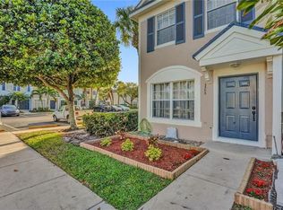 3305 Confetti Ln, Pompano Beach, FL 33063