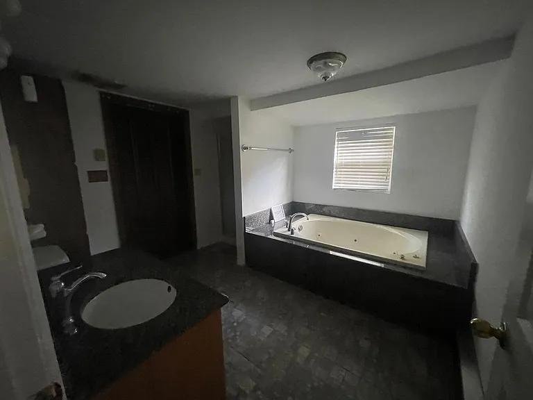 1008A E Denim Dr — Photo 11