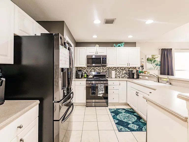 19639 Villa Rosa Loop — Photo 4