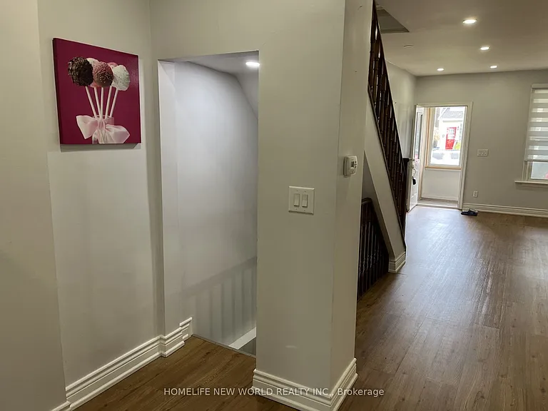 19 Britannia Ave — Photo 19