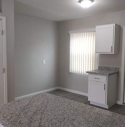 2nd image of 530 E Pierson St #12
