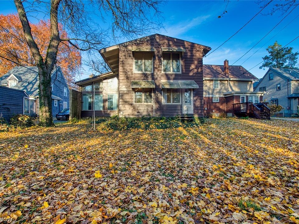 2422 Chestnut Blvd, Cuyahoga Falls, OH 44223 Zillow