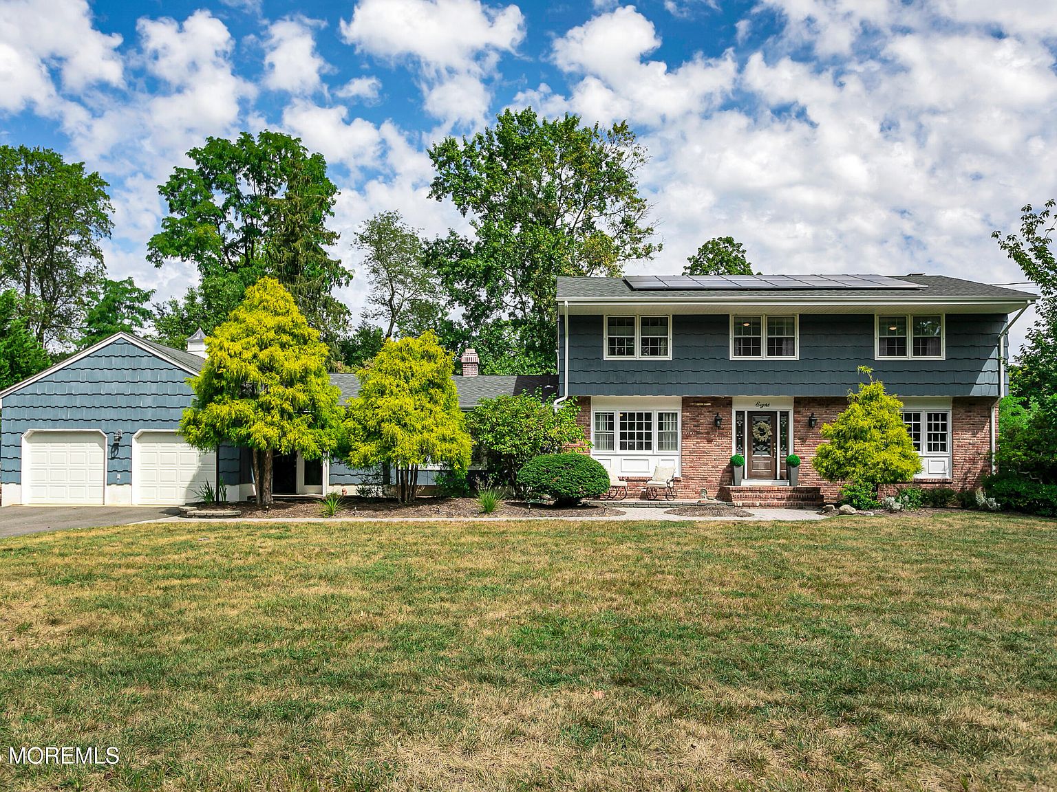 ロイヤルブラッド【FM TOWNS】 8 Heights Terrace, Middletown, NJ 07748 | Zillow