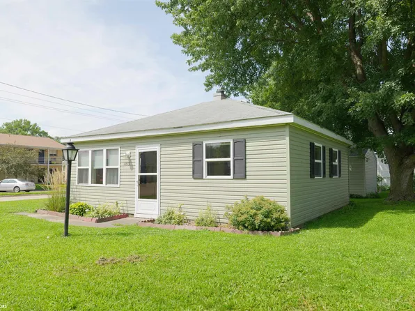 409 Prairie St, West Burlington, IA 52655